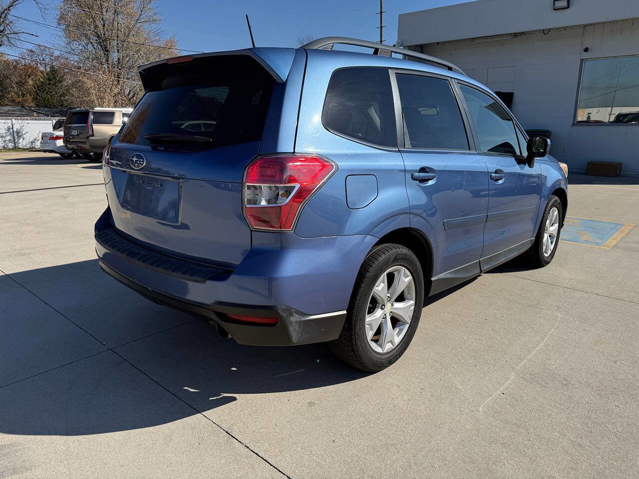 Used 2015 Subaru Forester 2.5i Limited image 6
