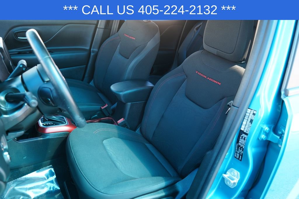 Used 2020 Jeep Renegade Trailhawk w/ Cold Weather Group AWD/4WD image 22