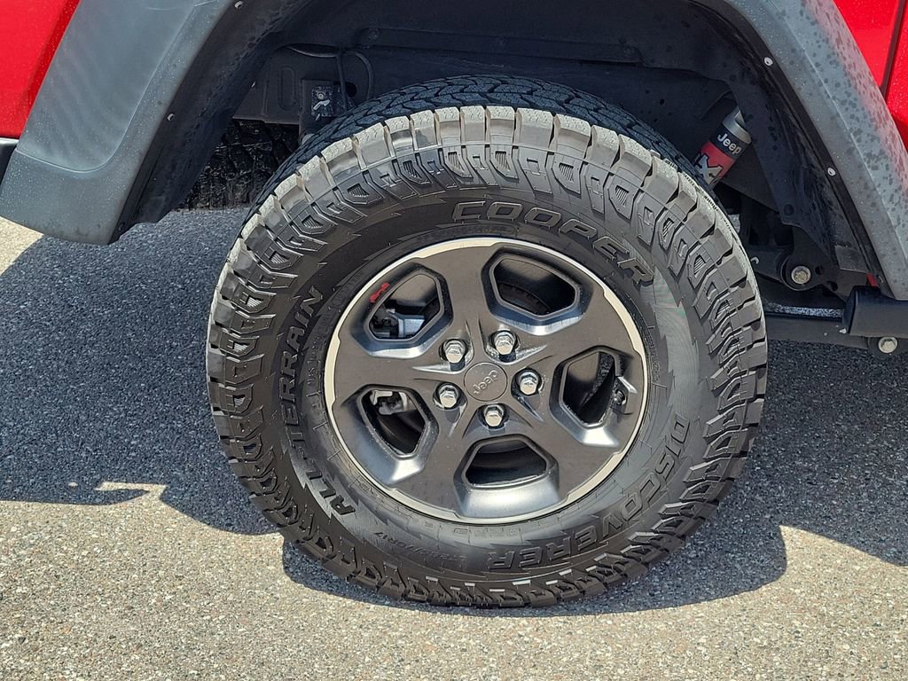 Used 2021 Jeep Gladiator Rubicon image 6