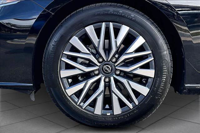 Certified 2025 Nissan Altima 2.5 SV image 11