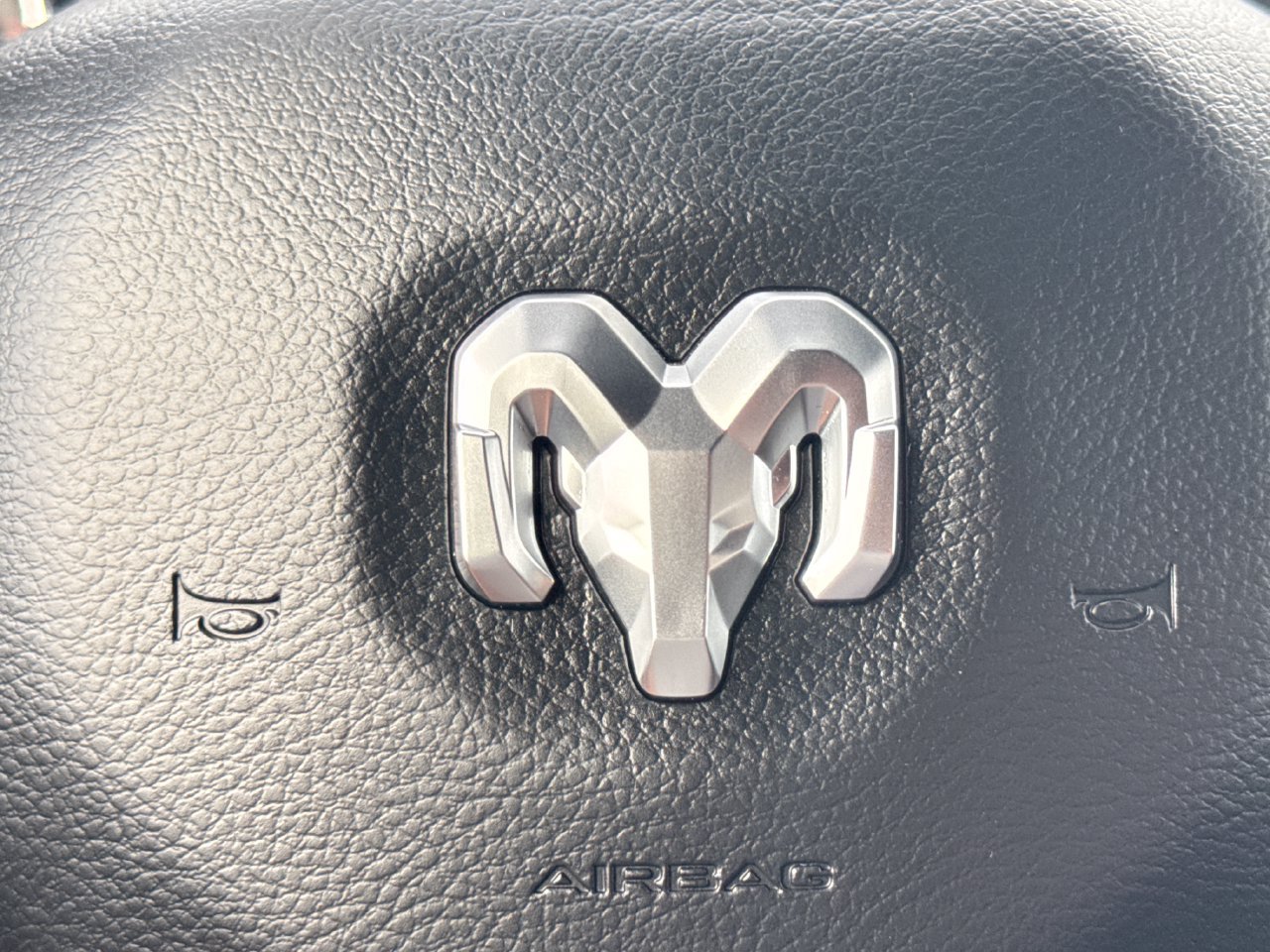 Used 2025 RAM 1500 Big Horn AWD/4WD image 29