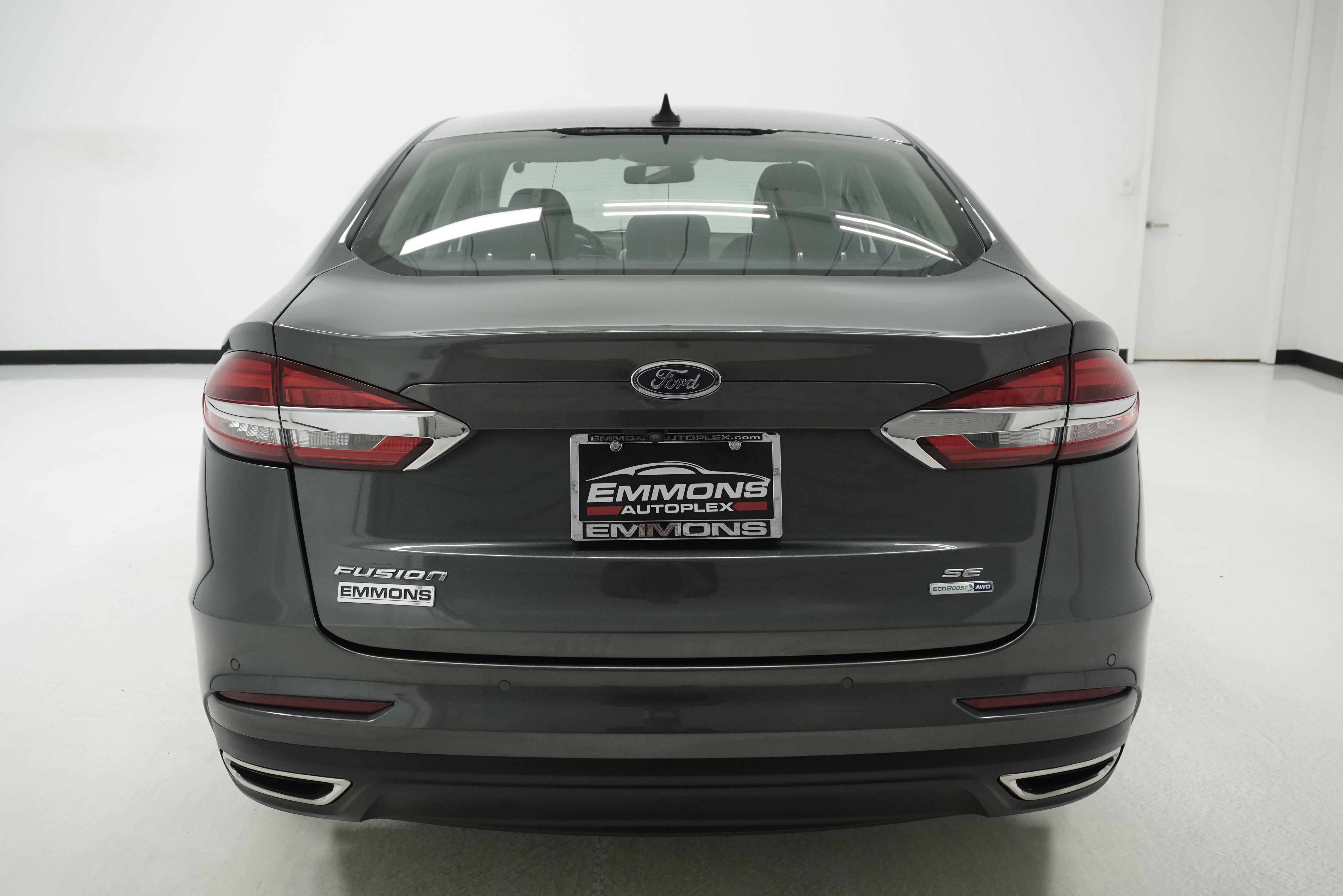 Used 2020 Ford Fusion SE image 5