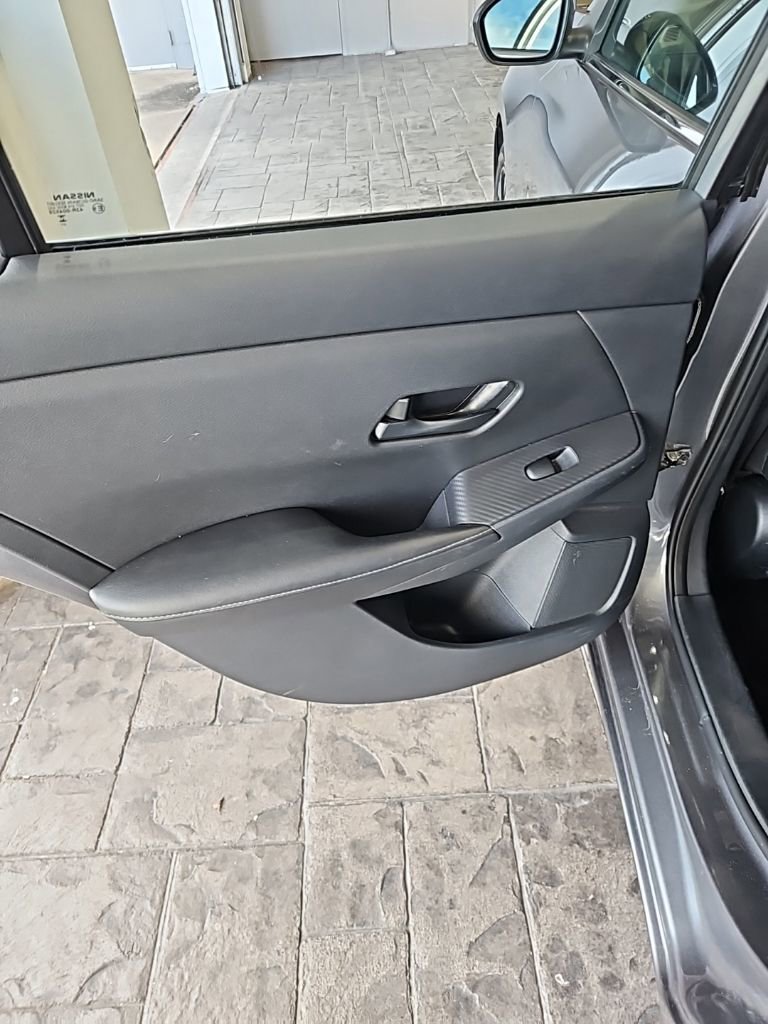 Used 2024 Nissan Sentra SV image 19