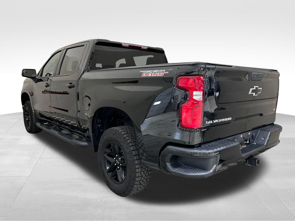 Used 2024 Chevrolet Silverado 1500 LT Trail Boss AWD/4WD image 3