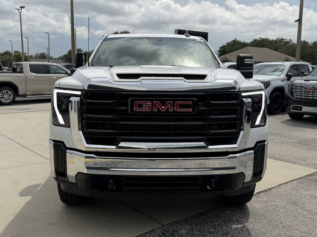 New 2026 GMC Sierra 3500 Pro AWD/4WD image 8