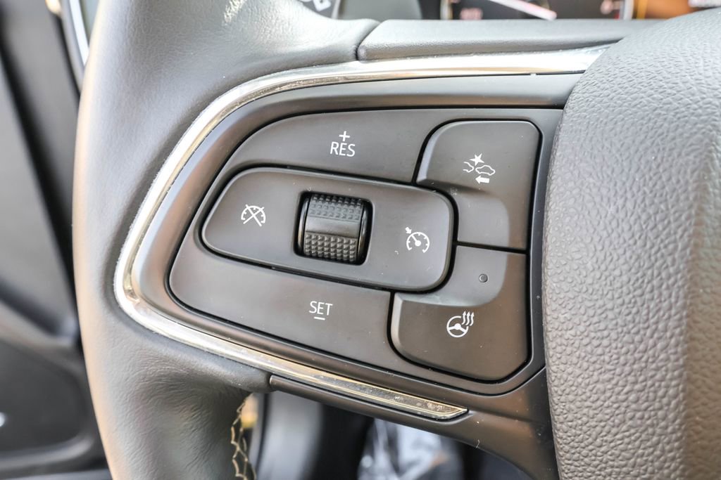 Used 2022 Buick Envision Avenir w/ Technology Package II image 22