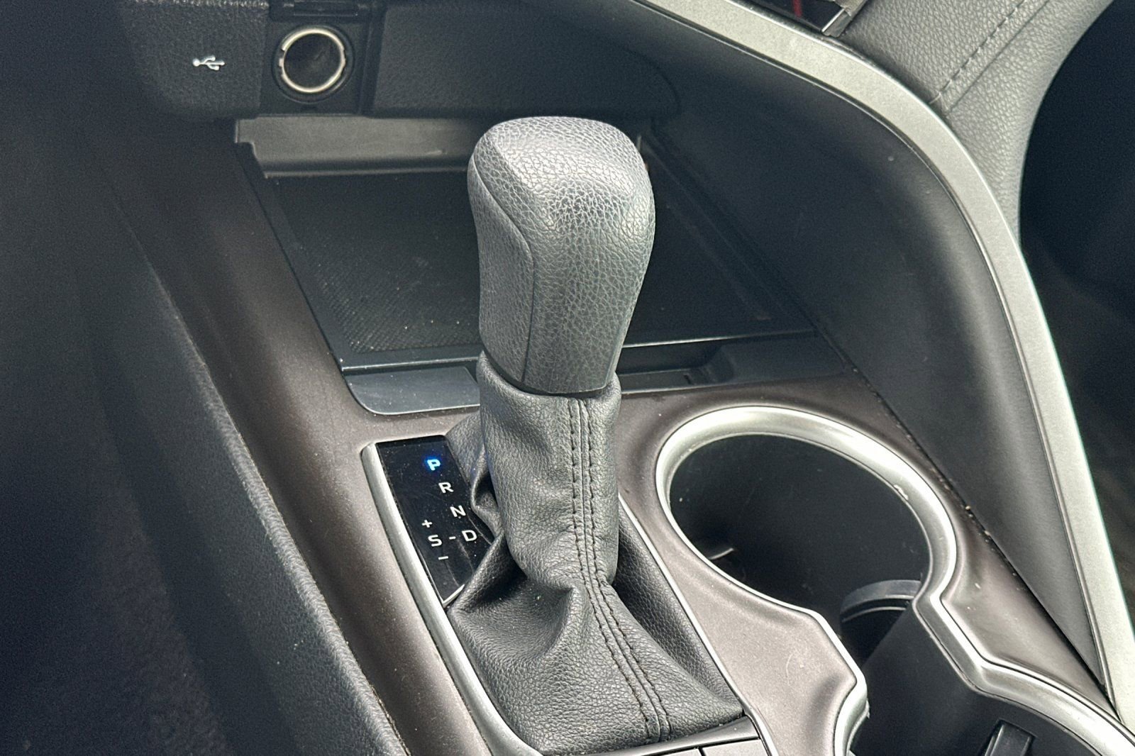 Used 2023 Toyota Camry LE image 32