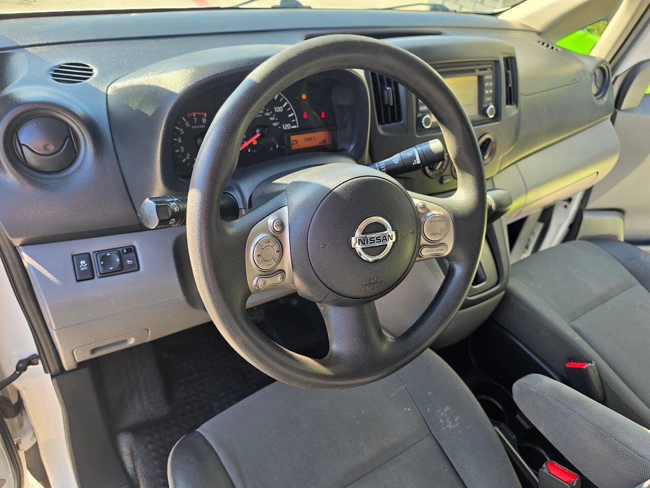 Used 2017 Nissan NV200 SV w/ Technology Package FWD image 31