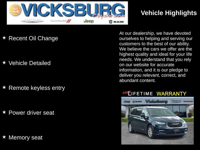 Used 2023 Chrysler Pacifica Touring-L FWD image 25
