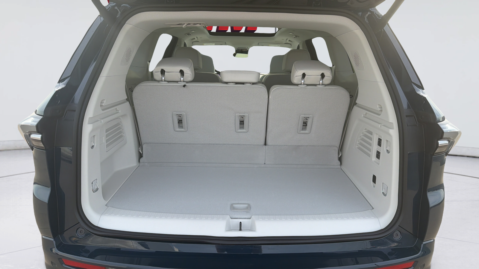 New 2027 Buick Enclave Avenir w/ LPO, Floor Liner Package AWD/4WD image 28