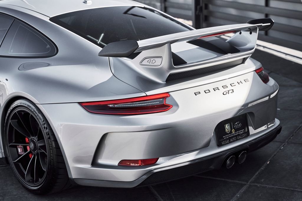 Used 2018 Porsche 911 GT3 w/ Sport Chrono Package RWD image 10