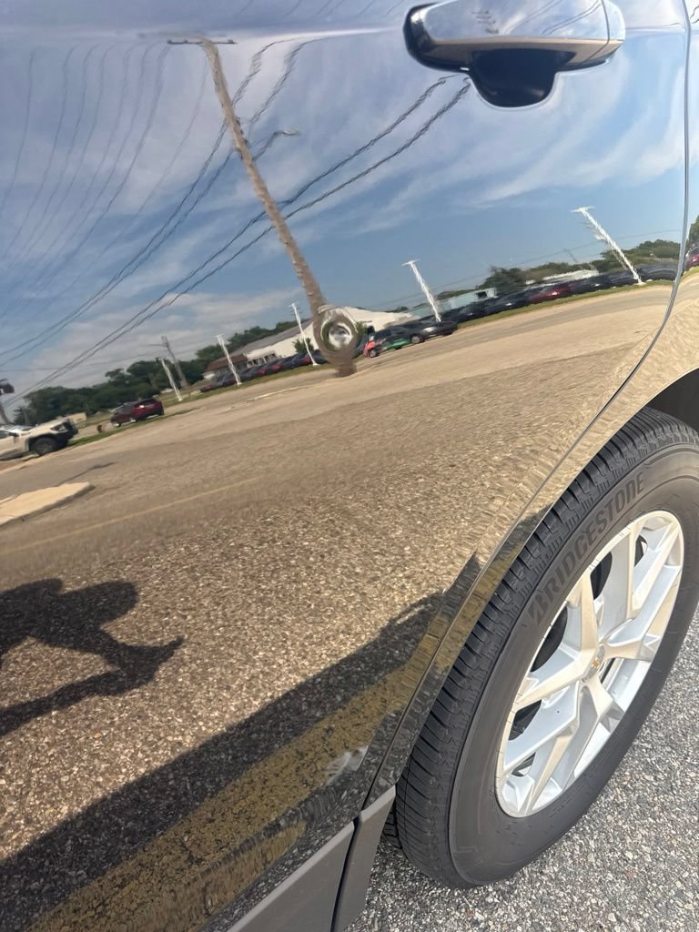 Used 2024 Chevrolet Equinox LT AWD/4WD image 5