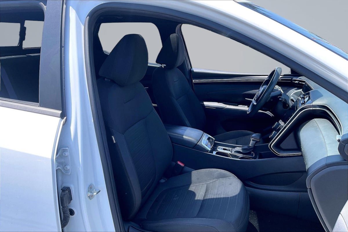 Used 2022 Hyundai Santa Cruz SEL w/ Activity Package FWD image 7