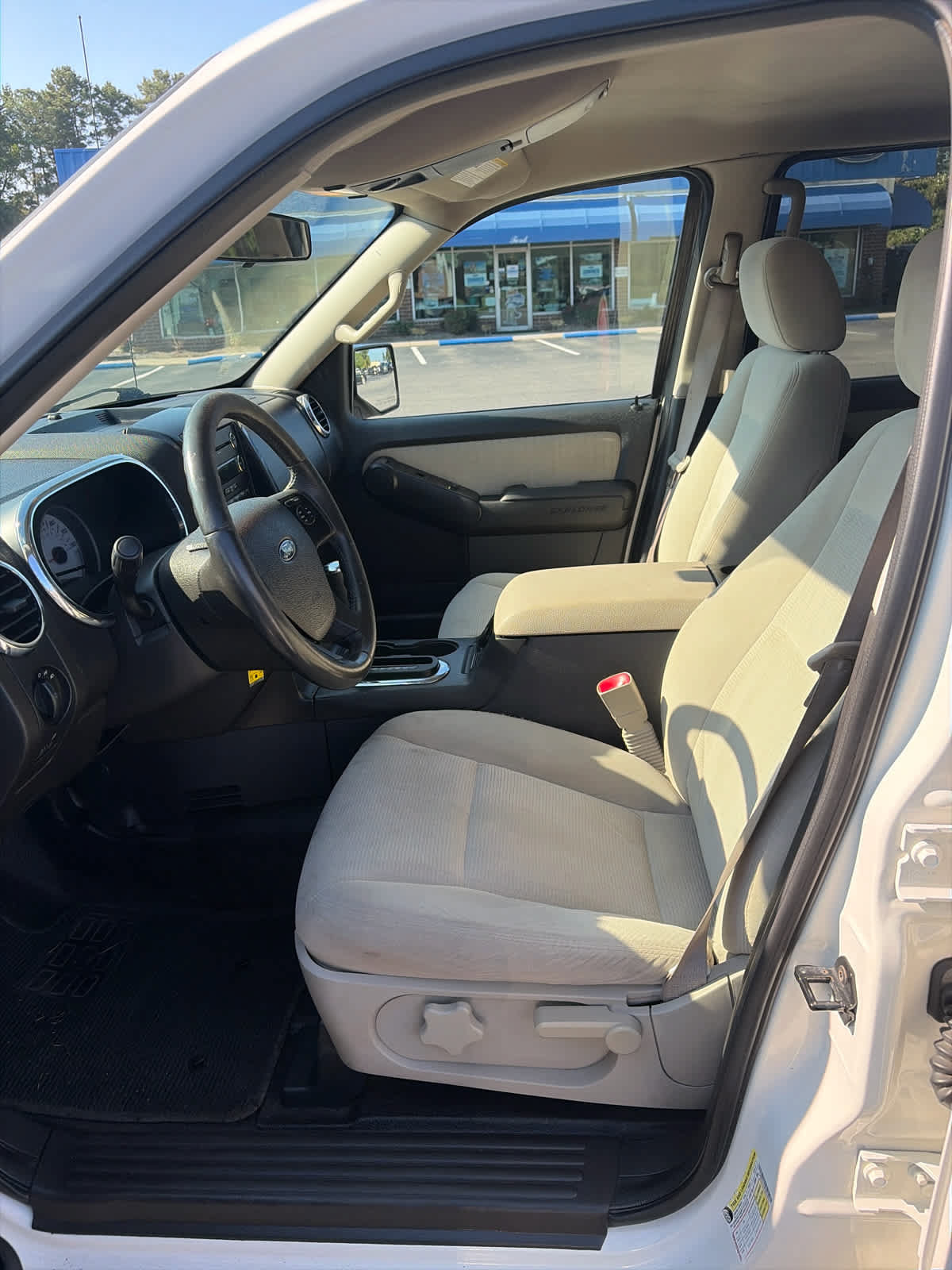 Used 2008 Ford Explorer Sport Trac XLT RWD image 9