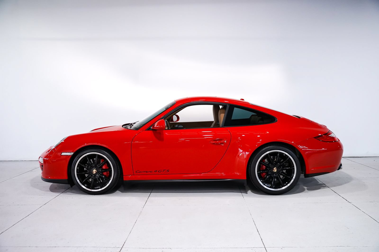 Used 2012 Porsche 911 Carrera 4 GTS AWD/4WD image 7