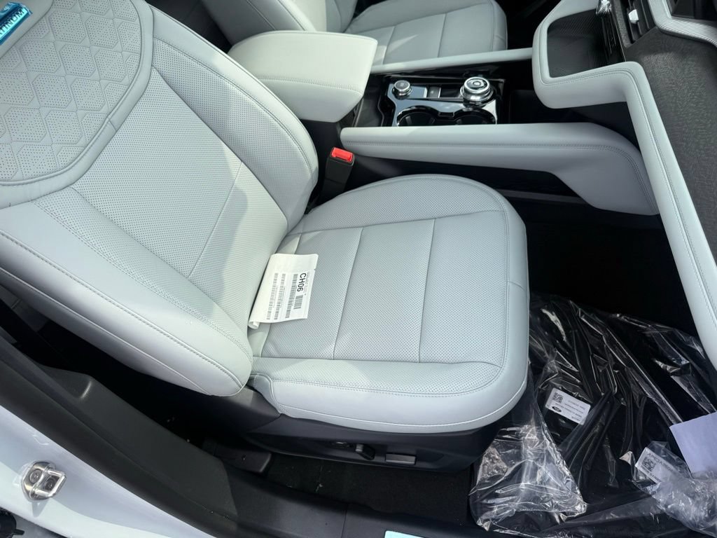 New 2026 Ford Explorer Platinum w/ LUX Leather Package AWD/4WD image 61