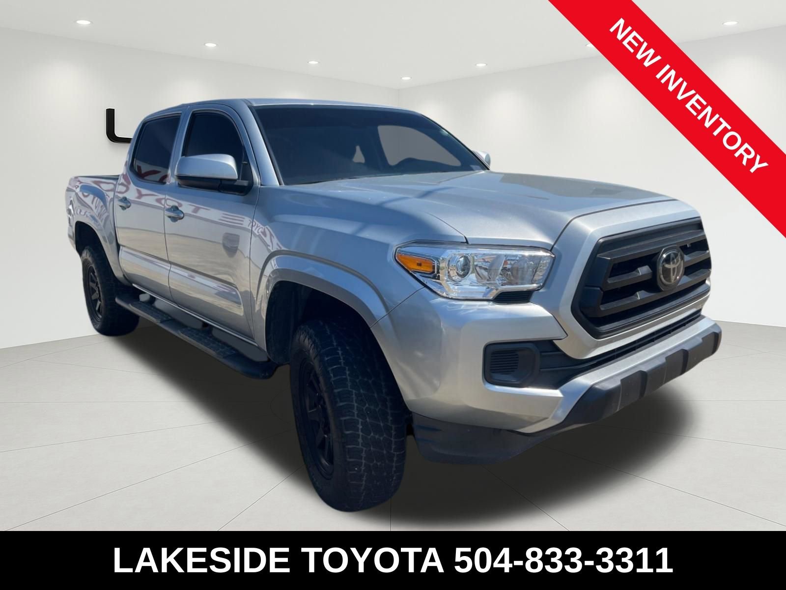 Used 2023 Toyota Tacoma SR image 8