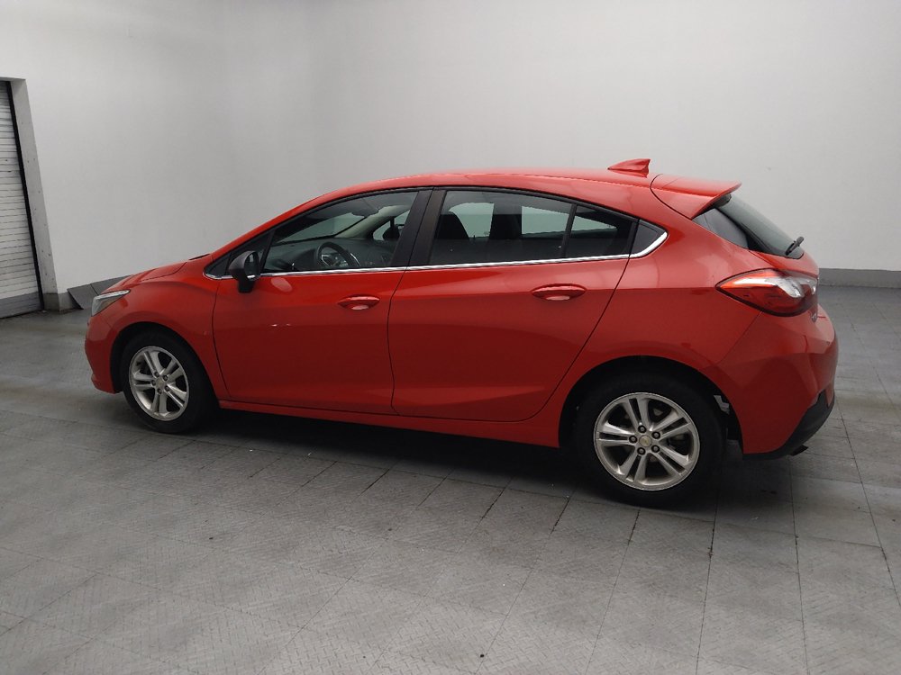 Used 2018 Chevrolet Cruze LT FWD image 3