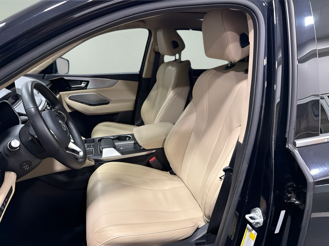Used 2023 Acura MDX w/ Technology Package FWD image 13