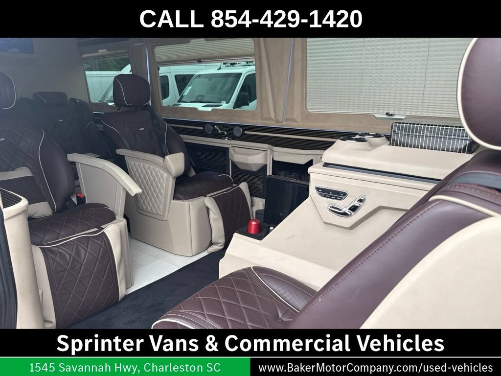 Used 2021 Mercedes-Benz Sprinter 2500 image 2