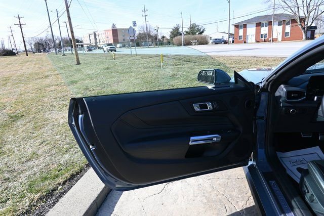Used 2024 Ford Mustang Premium image 22