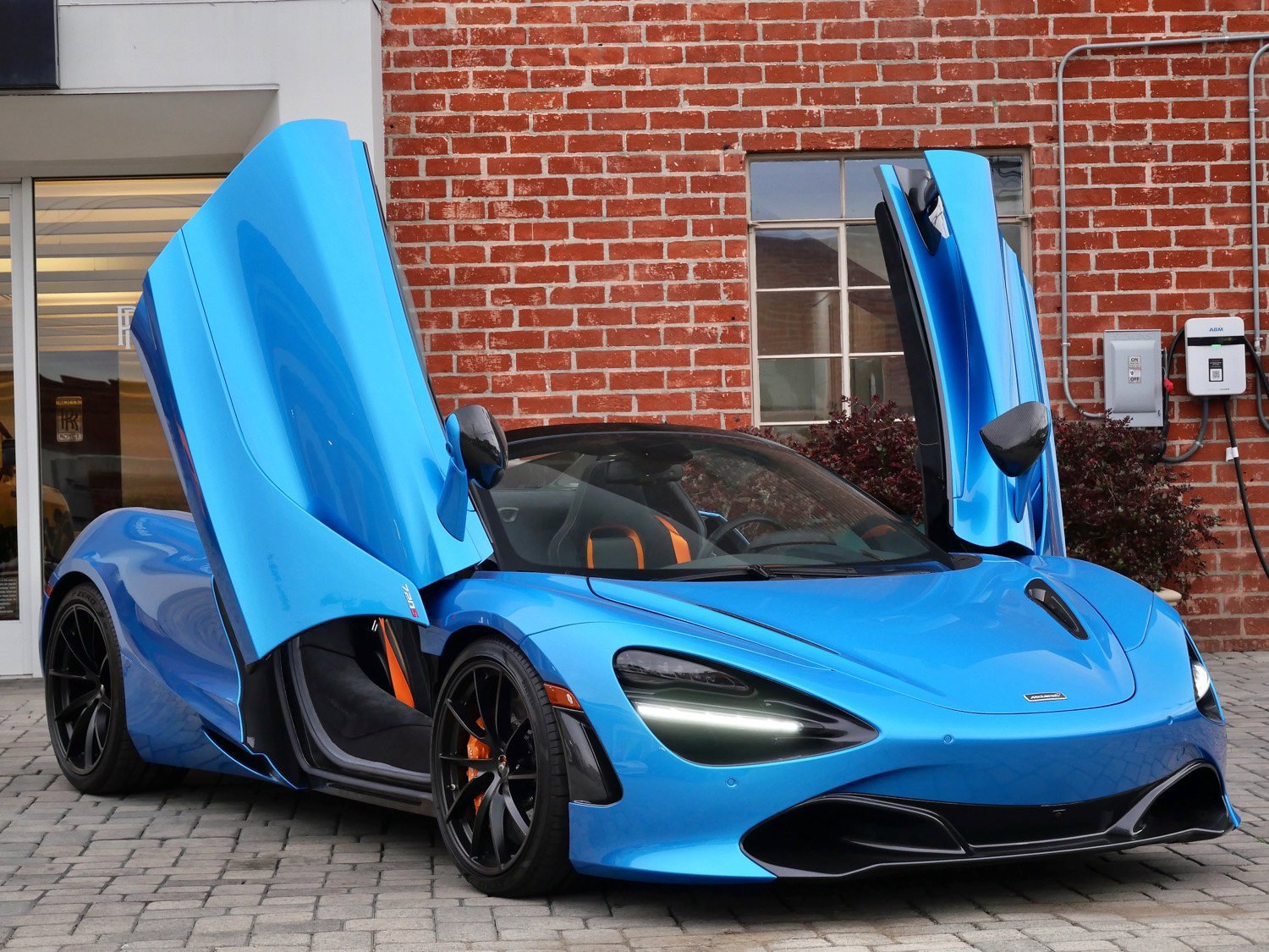 Used 2022 McLaren 720S Performance image 23