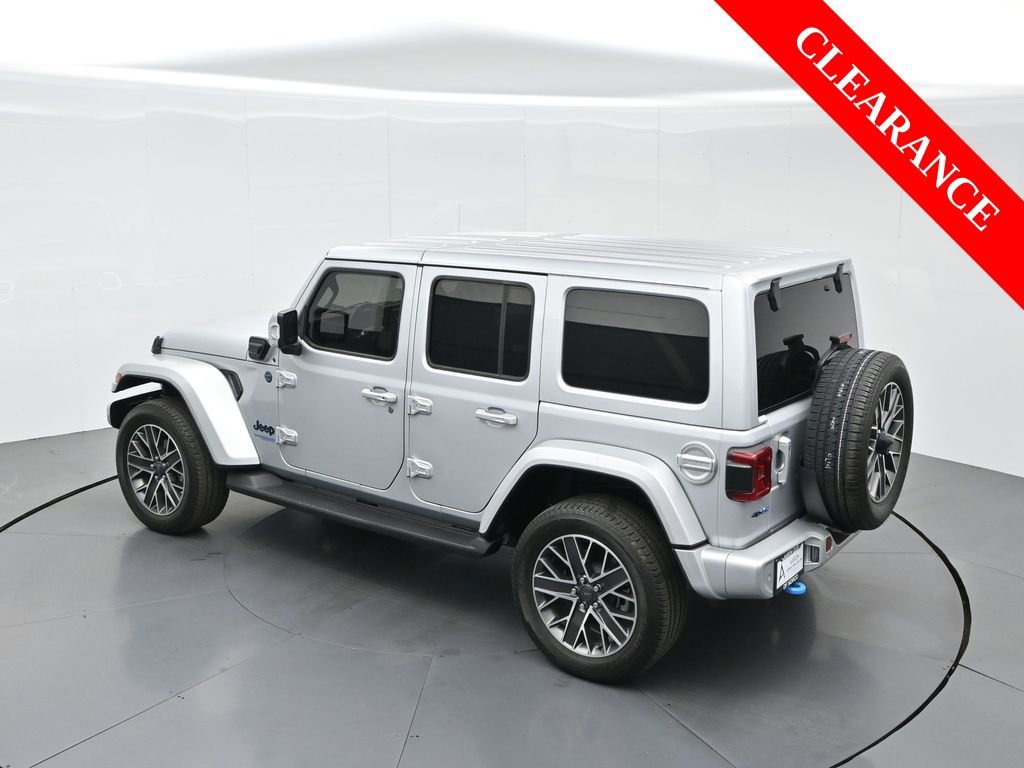Used 2022 Jeep Wrangler Unlimited Sahara image 63