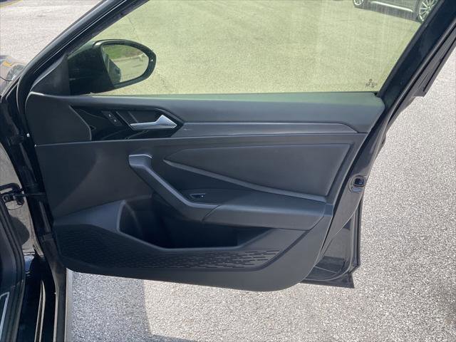 Used 2019 Volkswagen Jetta GLI image 34