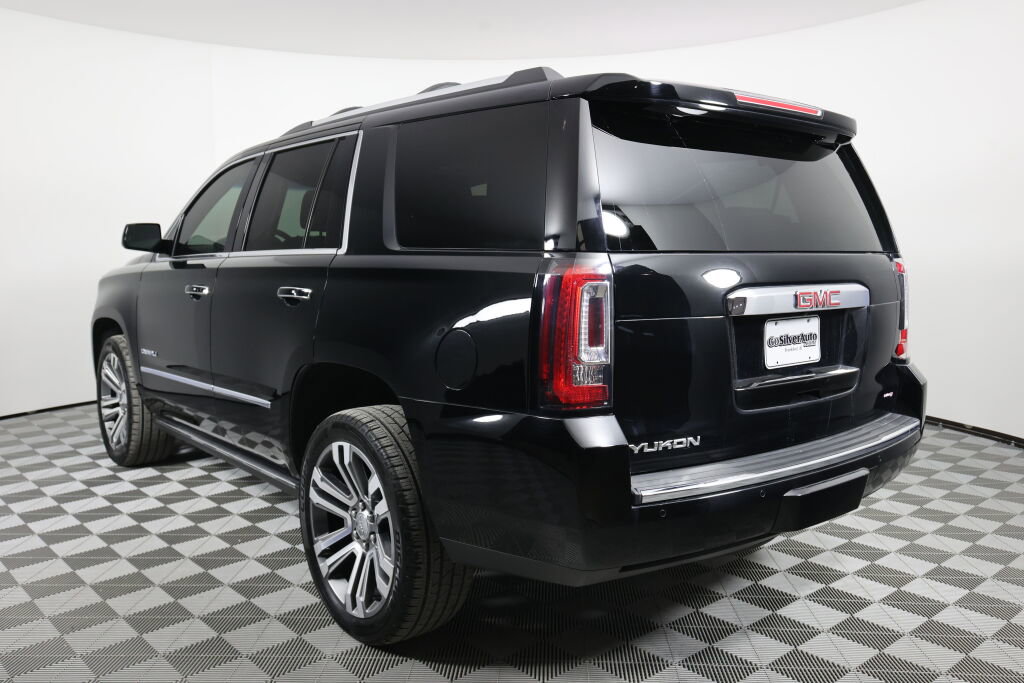 Used 2018 GMC Yukon Denali w/ Denali Ultimate Package image 4