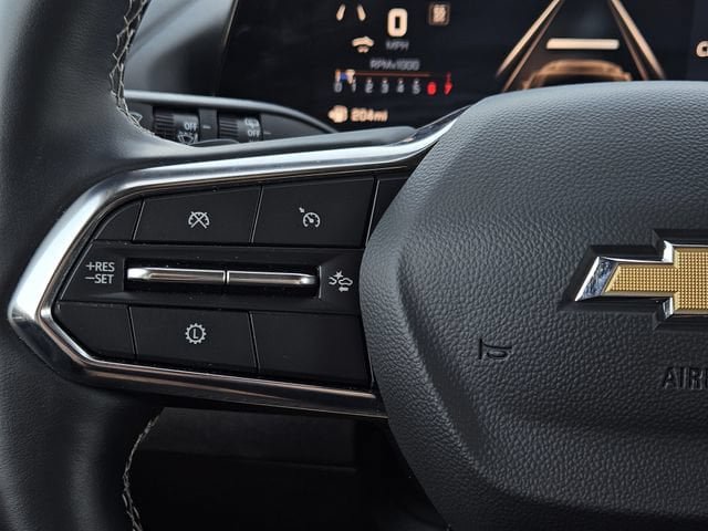 Used 2026 Chevrolet Traverse LT FWD image 27