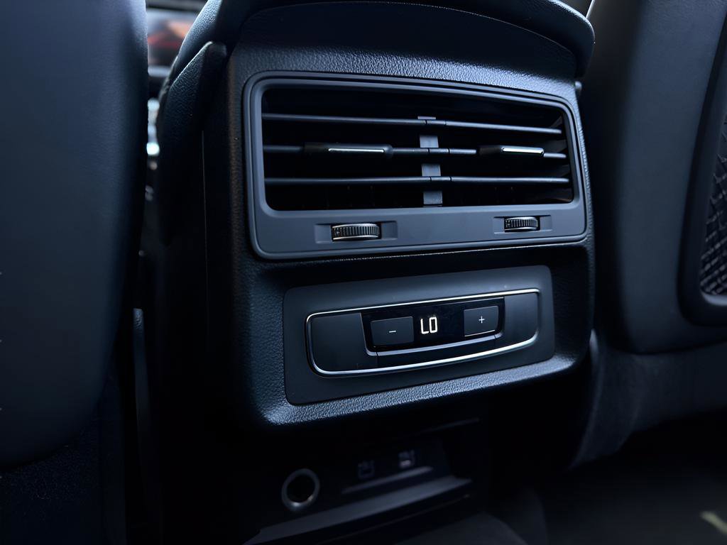 Used 2021 Audi Q7 3.0T Premium Plus w/ Premium Plus Package image 22