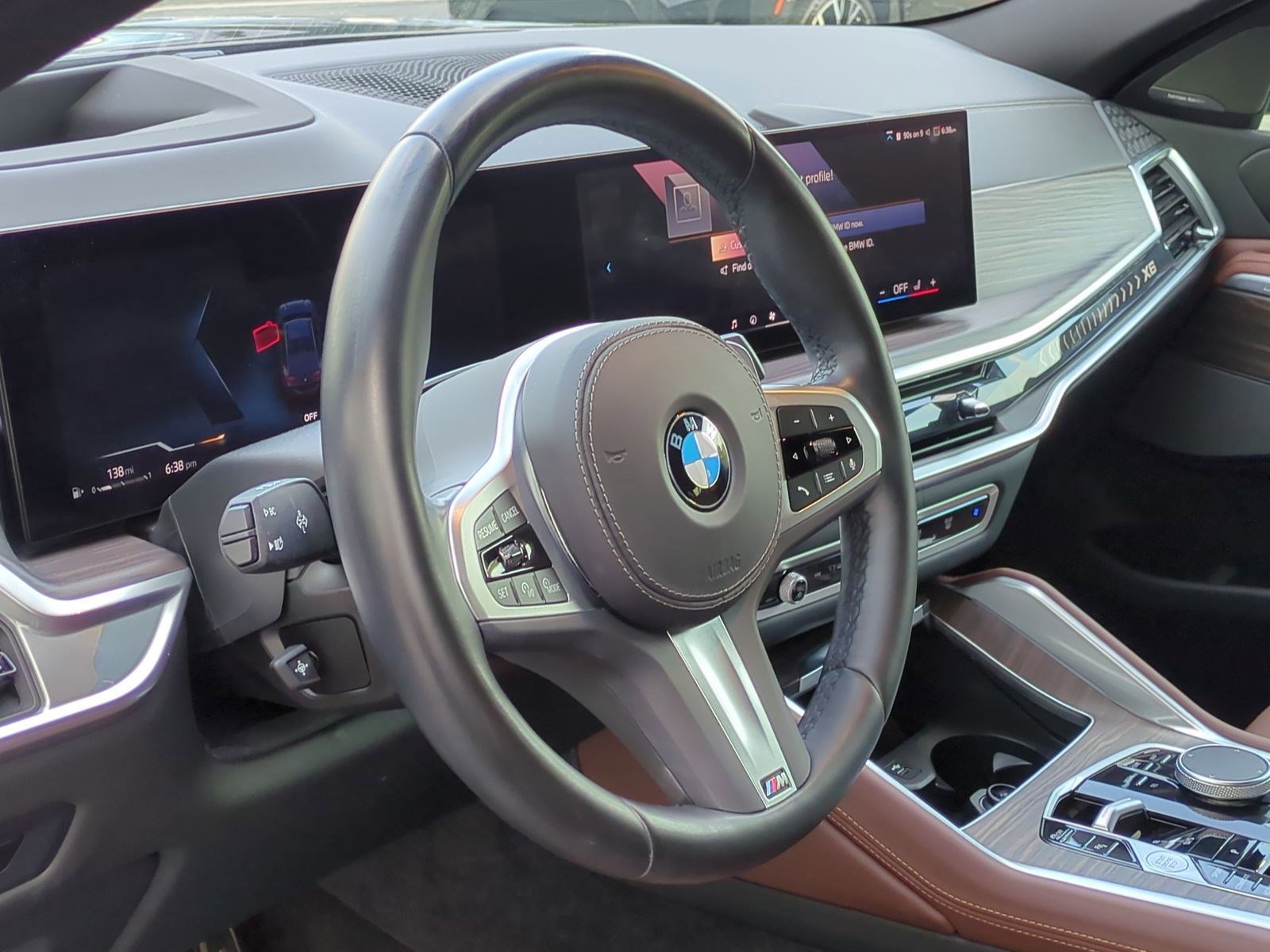 Certified 2024 BMW X6 xDrive40i w/ Premium Package image 18