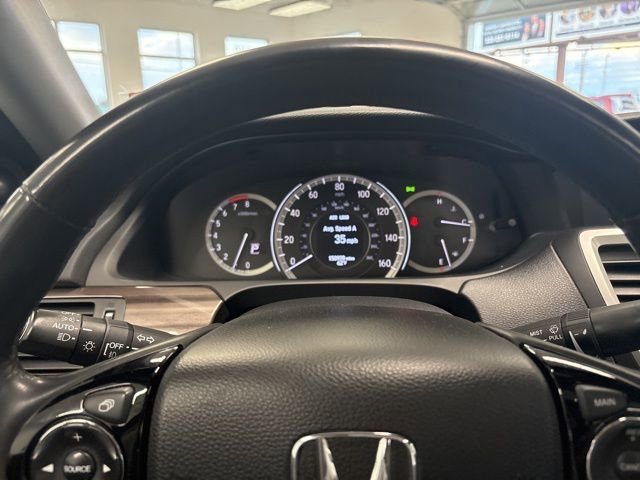 Used 2017 Honda Accord EX-L image 28