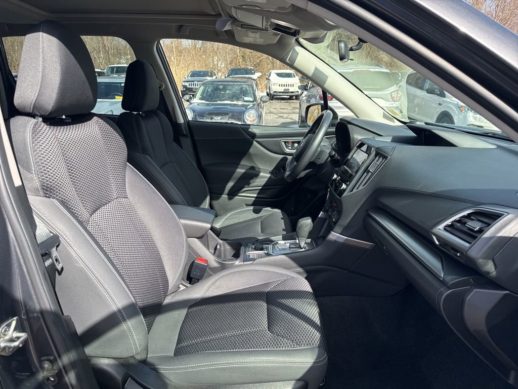 Used 2020 Subaru Forester Premium image 23