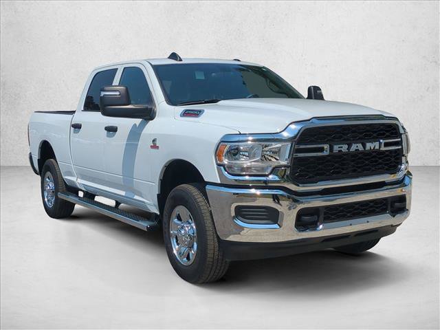 Used 2024 RAM 2500 Tradesman w/ Chrome Appearance Group AWD/4WD image 3