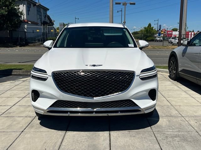 Used 2025 Genesis GV70 2.5T AWD/4WD image 4