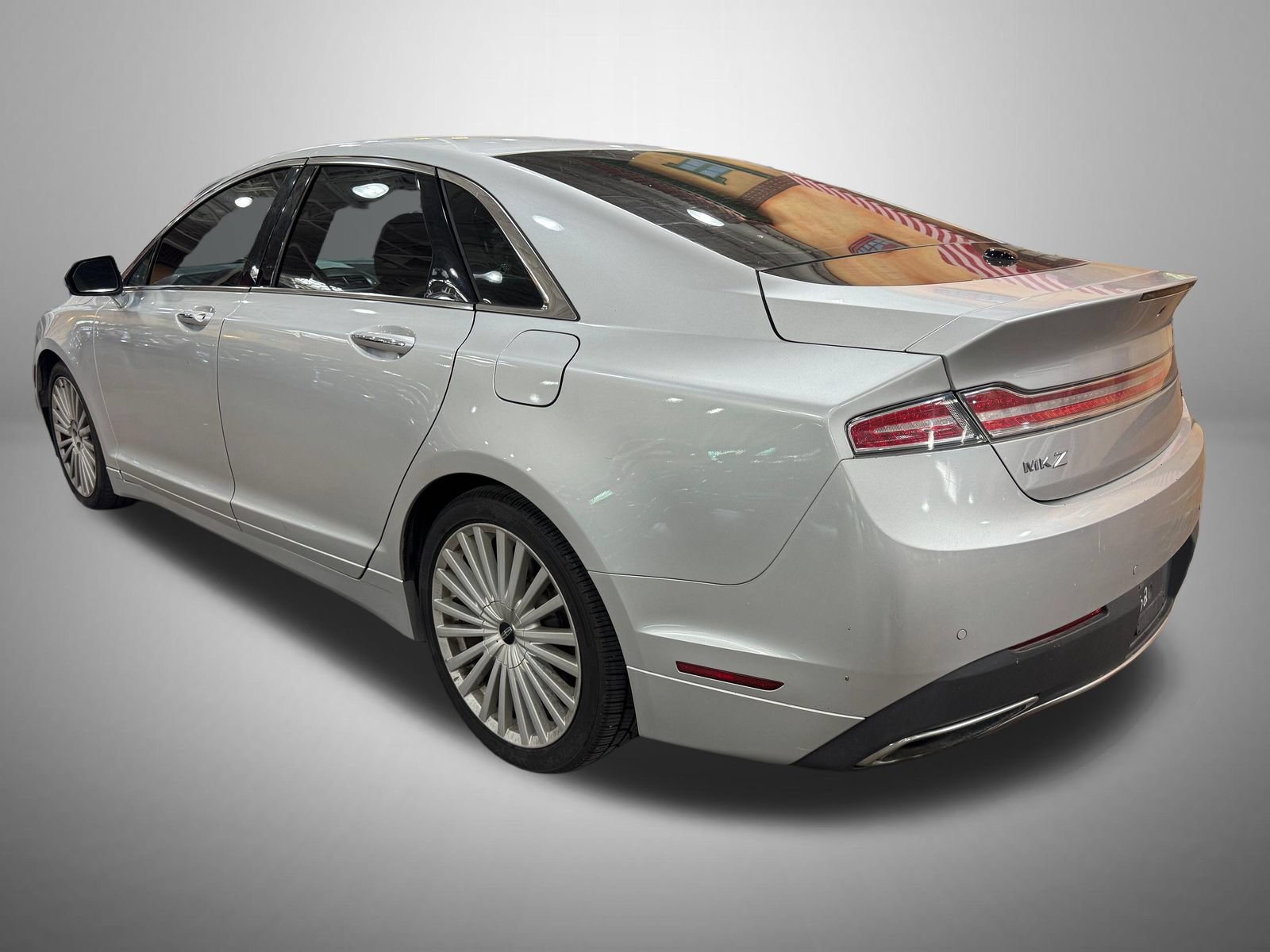 Used 2017 Lincoln MKZ Reserve w/ Climate Package FWD image 2