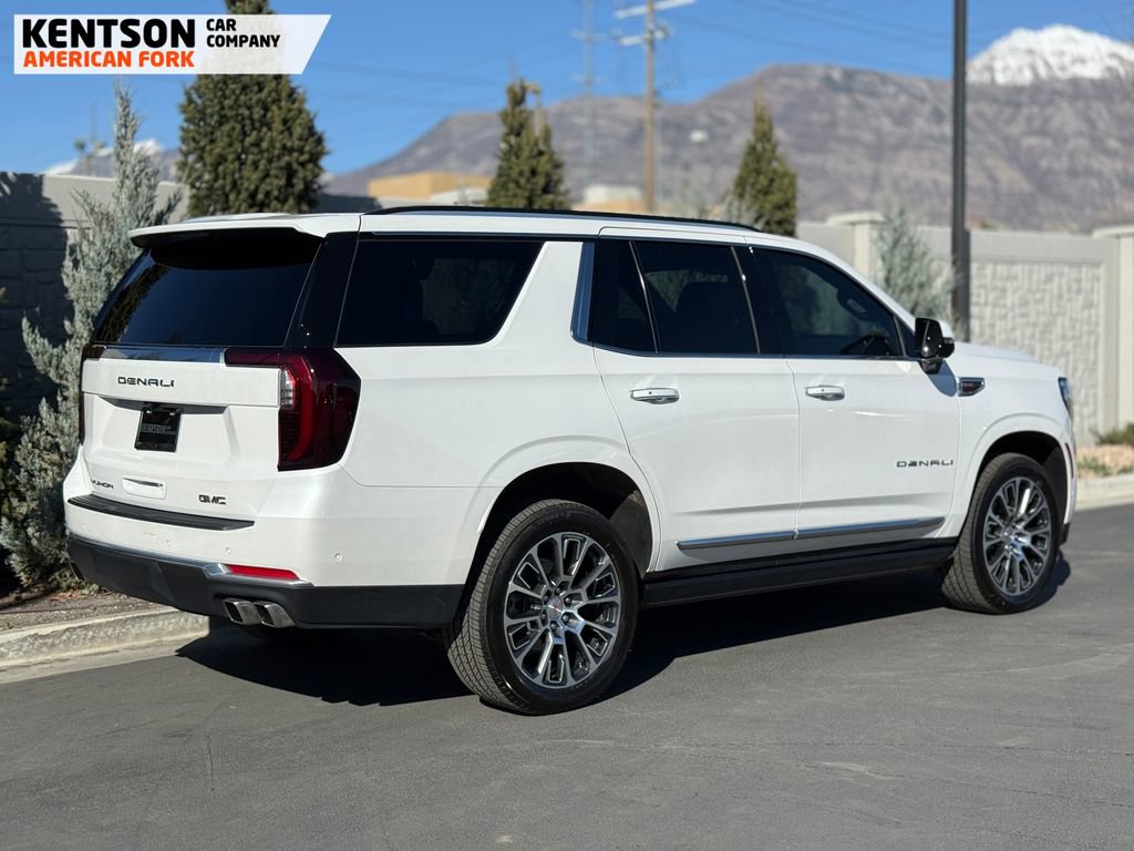 Used 2025 GMC Yukon Denali w/ Sun & Power Step Package image 10