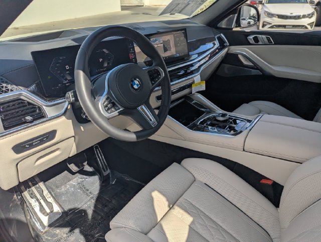 New 2026 BMW X6 M60i AWD/4WD image 19