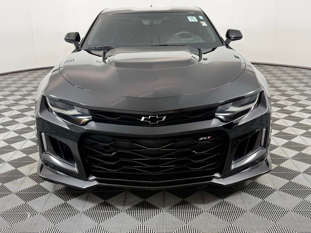 Used 2019 Chevrolet Camaro ZL1 RWD image 9