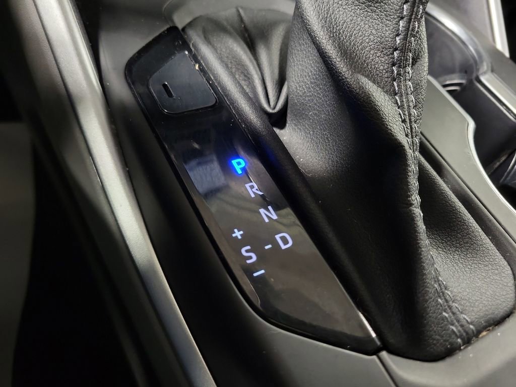 Used 2023 Toyota Highlander LE image 16