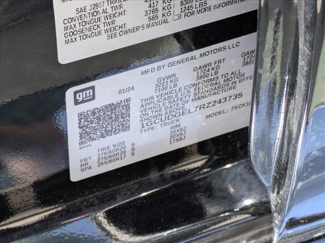Used 2024 Chevrolet Silverado 1500 LTZ AWD/4WD image 21