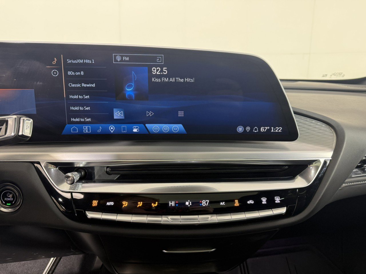 Used 2024 Cadillac Lyriq Sport image 19
