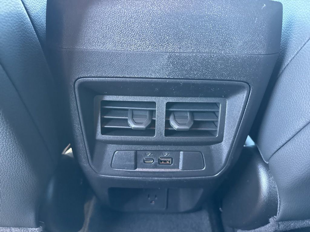 New 2026 GMC Canyon Denali image 13