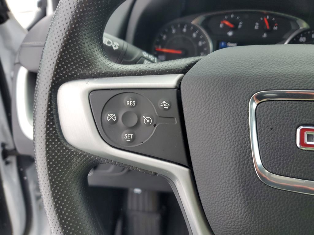 Used 2022 GMC Terrain SLE w/ Driver Convenience Package image 16