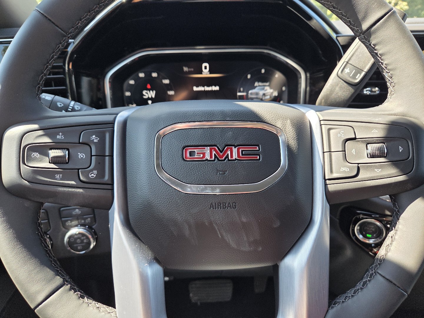 New 2026 GMC Sierra 1500 Elevation AWD/4WD image 32