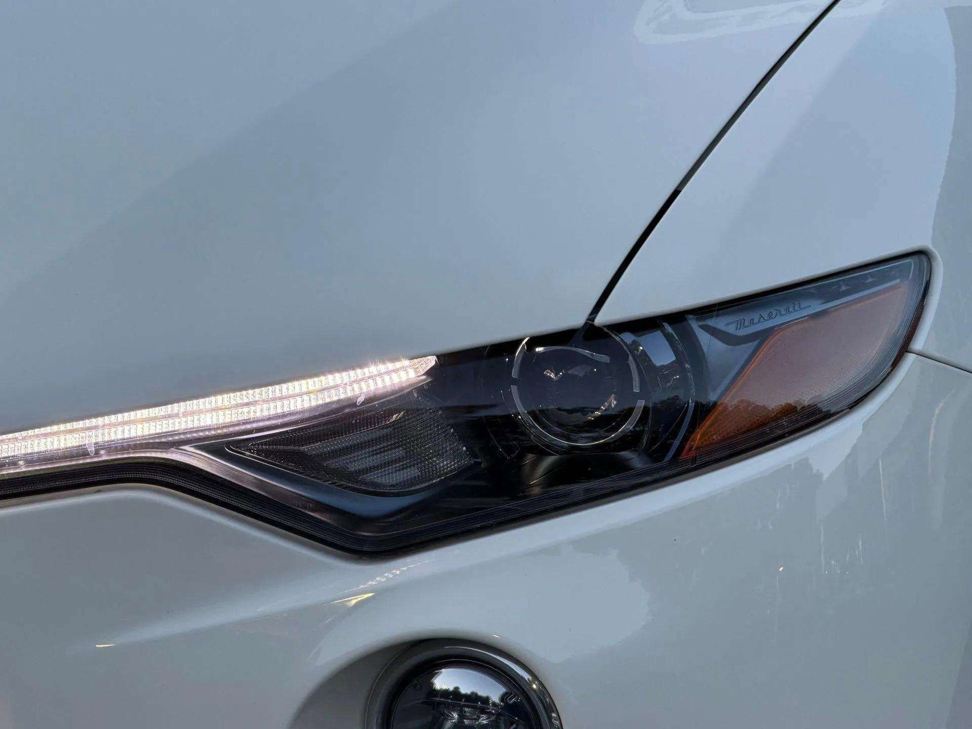 Certified 2022 Maserati Levante GT image 10