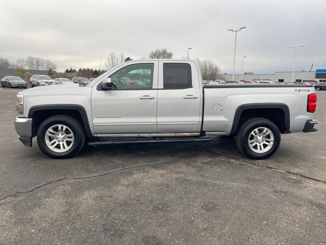 Used 2017 Chevrolet Silverado 1500 LT w/ All Star Edition image 26