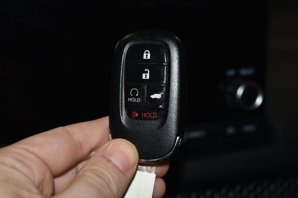 Used 2025 Honda HR-V Sport image 19