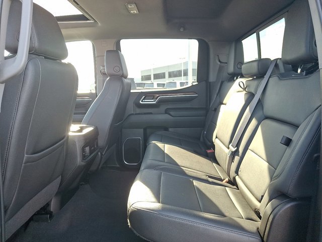 Used 2022 Chevrolet Silverado 1500 RST w/ Convenience Package II image 10